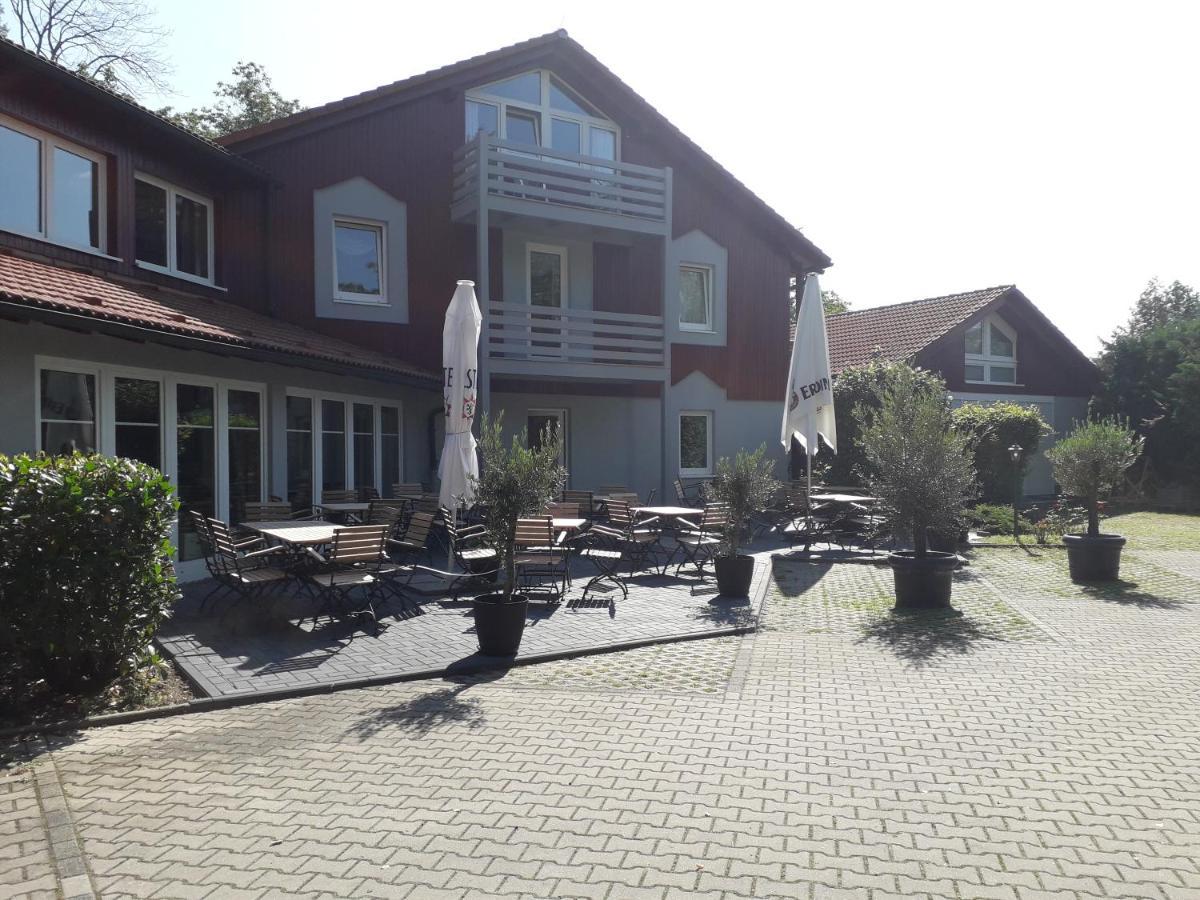 Hotel Rosengarten Leipzig-Naunhof Exterior photo