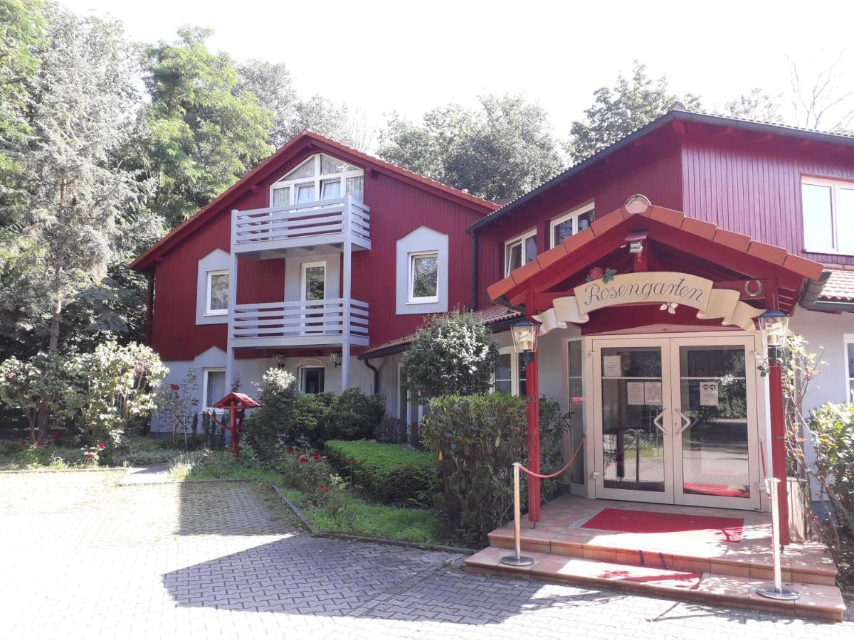 Hotel Rosengarten Leipzig-Naunhof Exterior photo